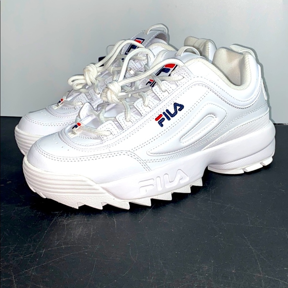 DISPLAY White Fila Disruptor II Premium Sneaker